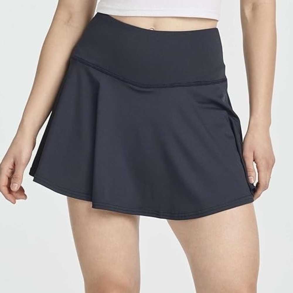 High Waisted BLACK Athletic Skort - Tummy Control with Pockets!  Medium  - NWOT!